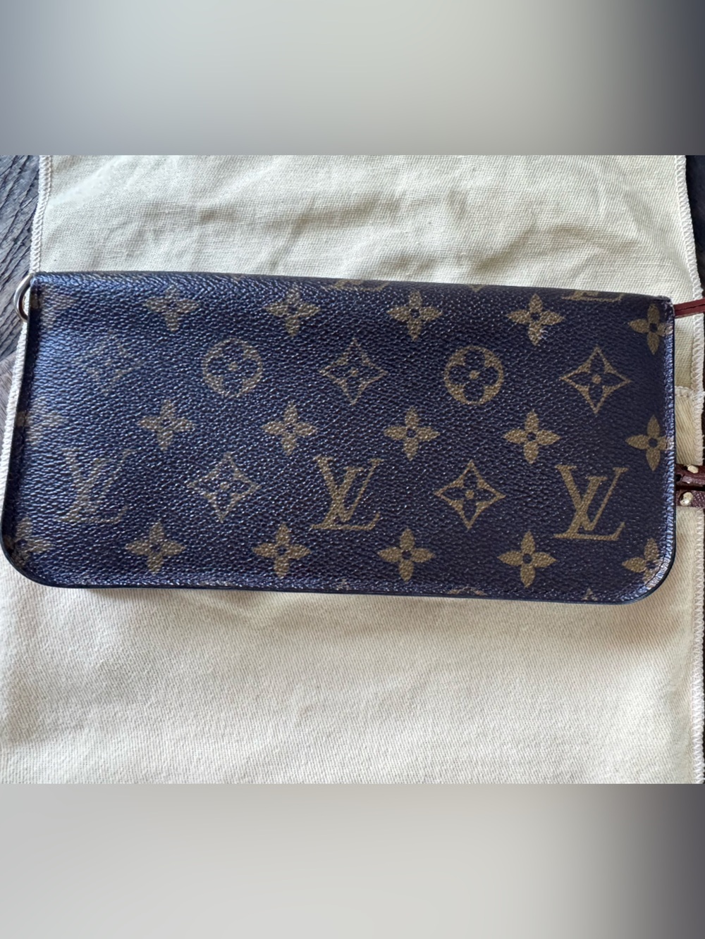 Louis Vuitton Monogram Zip Around Wallet - Brown/Gold